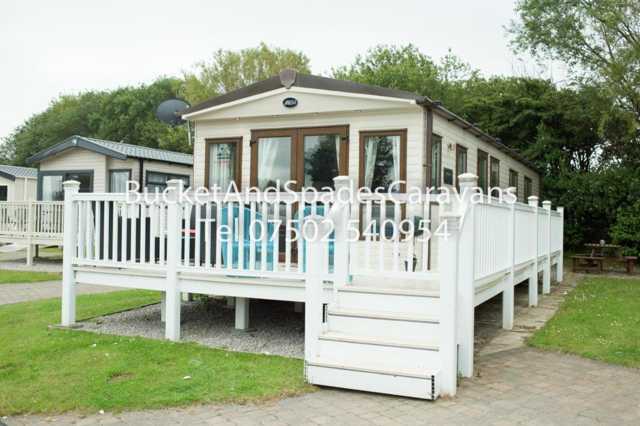 Blackpool Caravans Marton Mere Екстер'єр фото