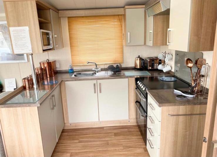 Blackpool Caravans Marton Mere Екстер'єр фото
