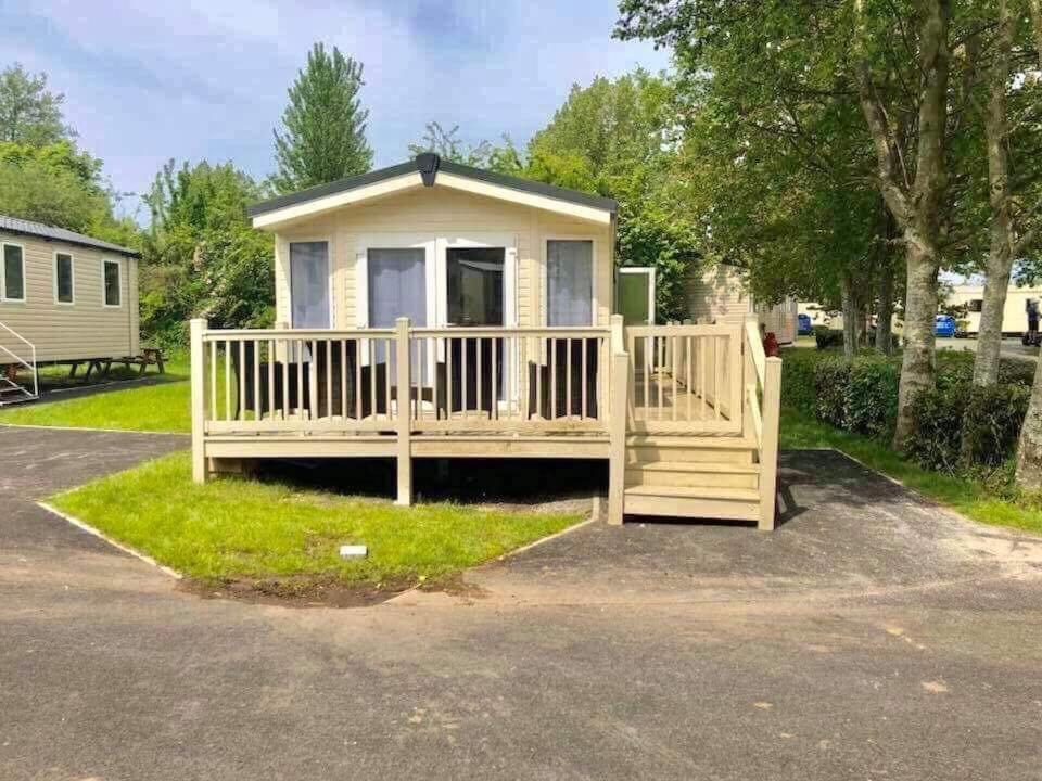Blackpool Caravans Marton Mere Екстер'єр фото
