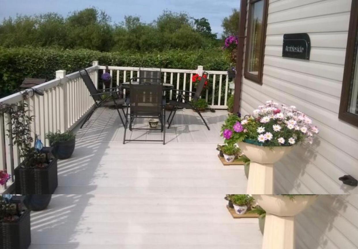Blackpool Caravans Marton Mere Екстер'єр фото