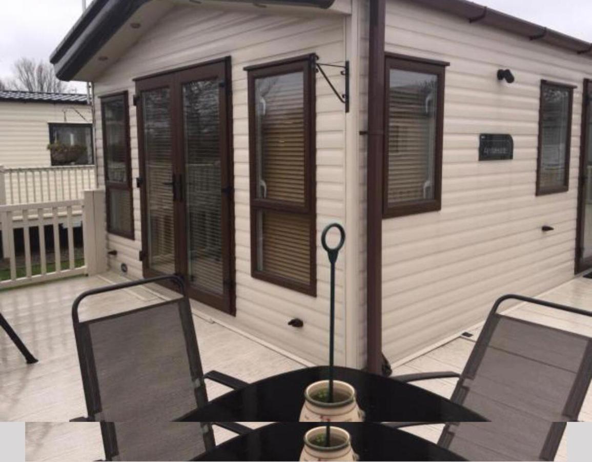 Blackpool Caravans Marton Mere Екстер'єр фото